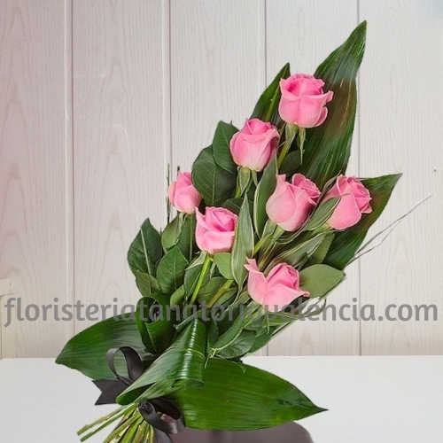 Ramo funerario 7 rosas rosas para Tanatorio, Envios Urgentes